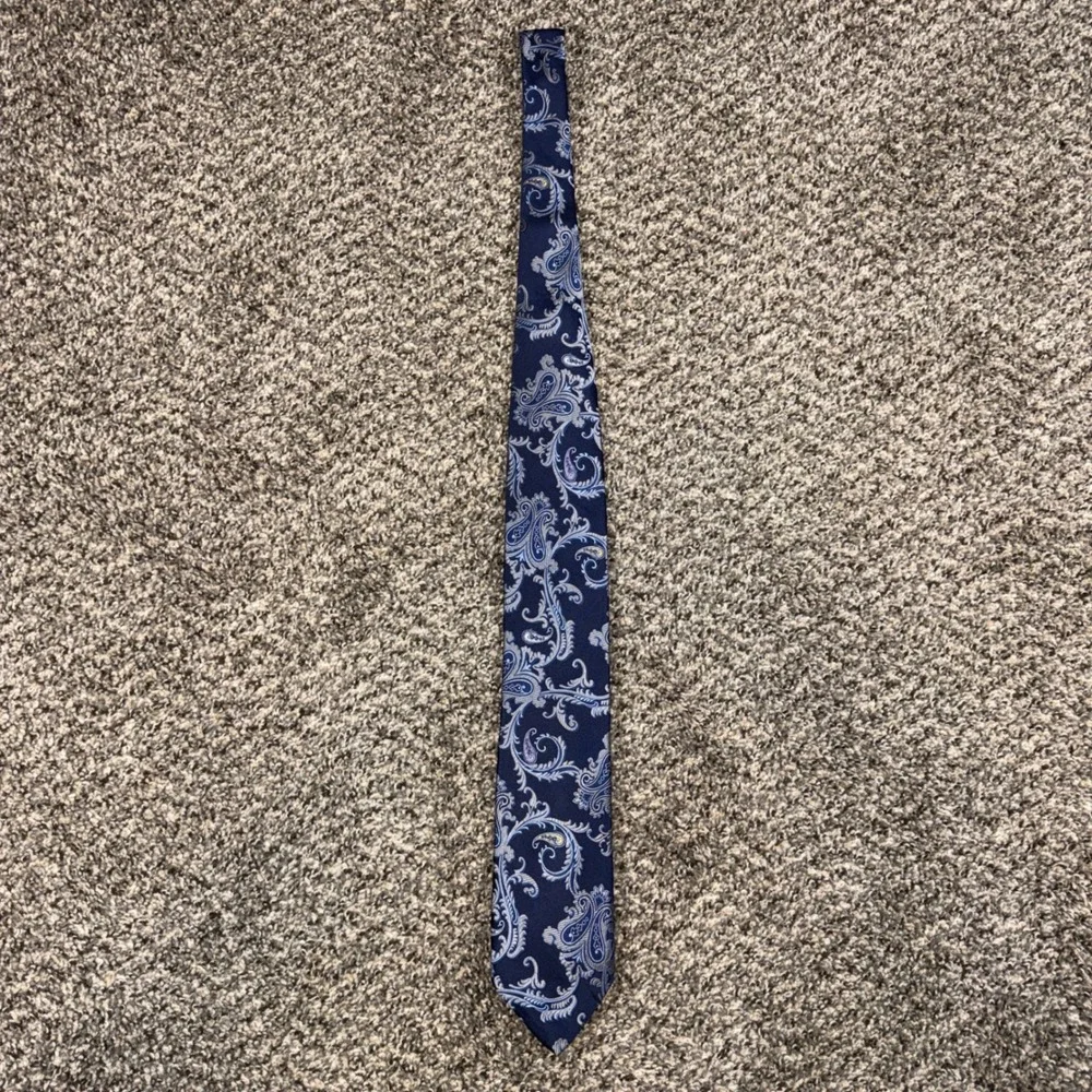 Robert Talbott Best of Class Nordstrom Silk Tie Navy Blue Silver Paisley USA - Picture 1 of 6
